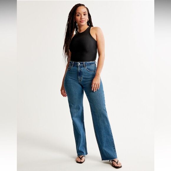 Abercrombie Women’s Curve Love High Rise 90s Relaxed Jean Size 24 00 Medium Wash - Picture 4 of 10